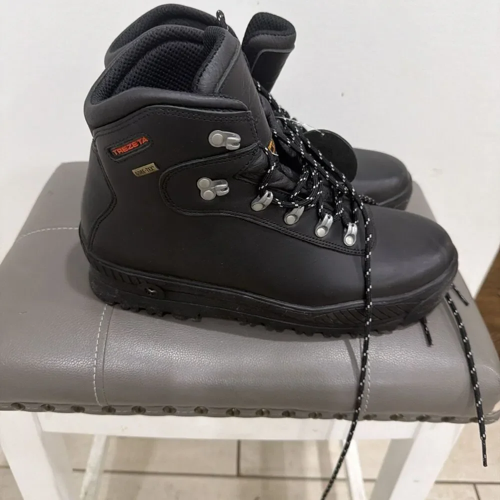 Trezeta Black Leather Gore-Tex  Hiking Boots With Studs Men's 9.5
